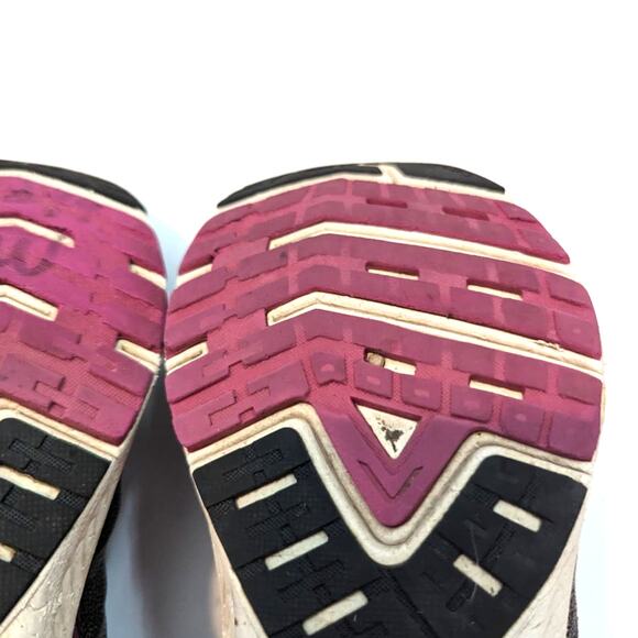 Brooks Ravenna 10 Running Sneakers Shoes Size 6.5 Grey Pink - Picture 8 of 10